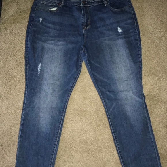 Jeans - Picture 2 of 3